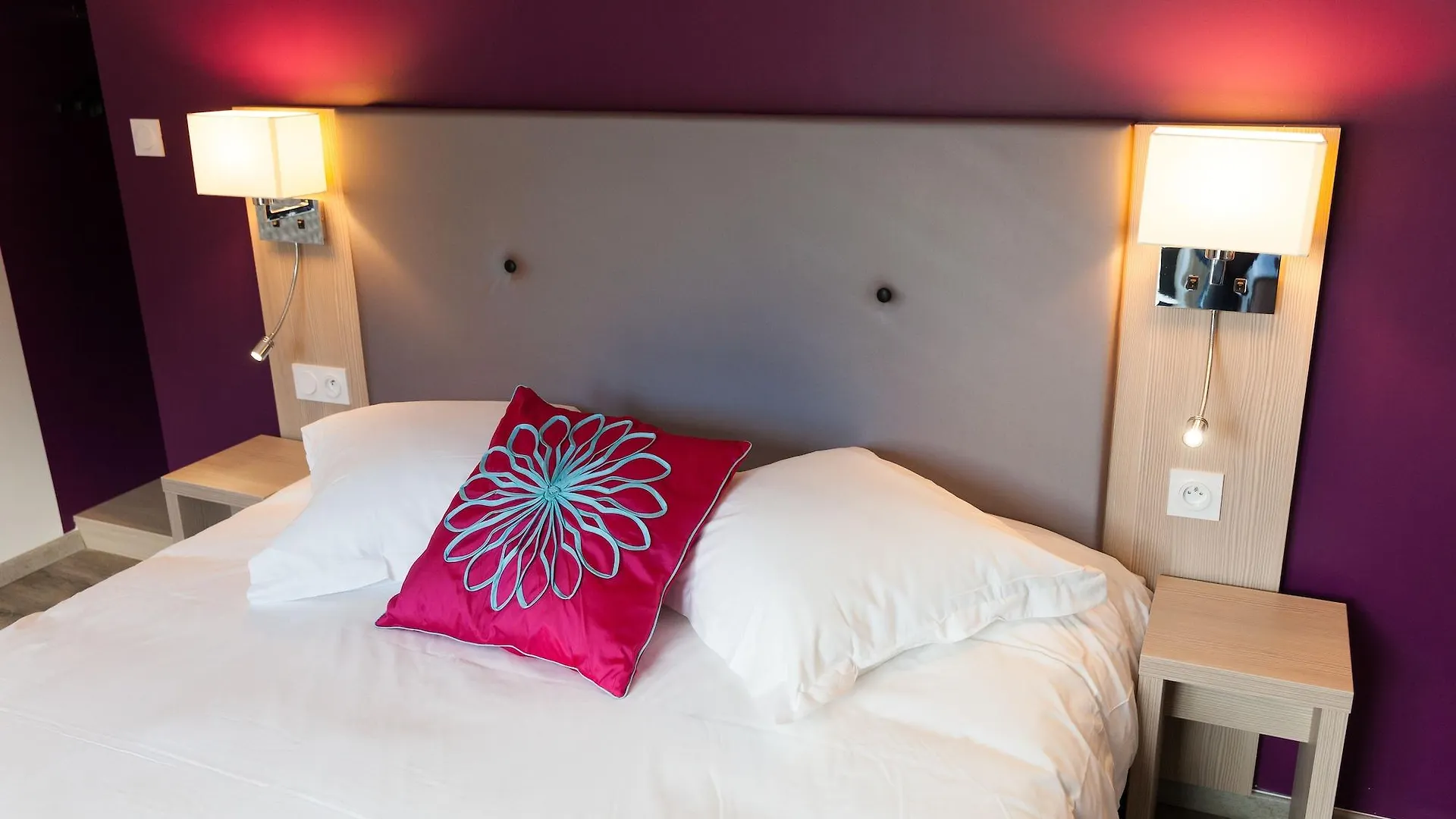 Hotel De La Gare Quimper 3*,  France