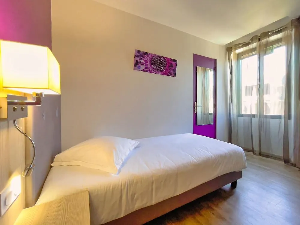 Hotel De La Gare Quimper France
