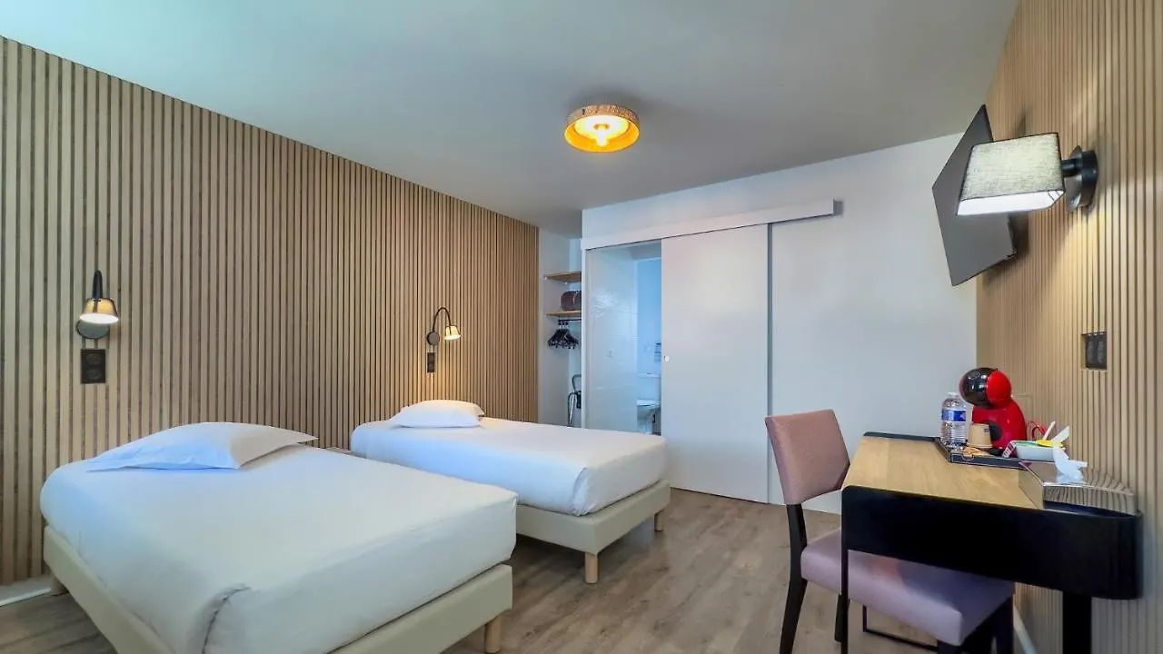 Hotel De La Gare Quimper France