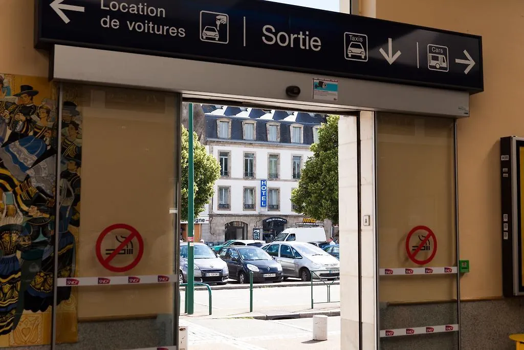 ***  Hotel De La Gare Quimper France